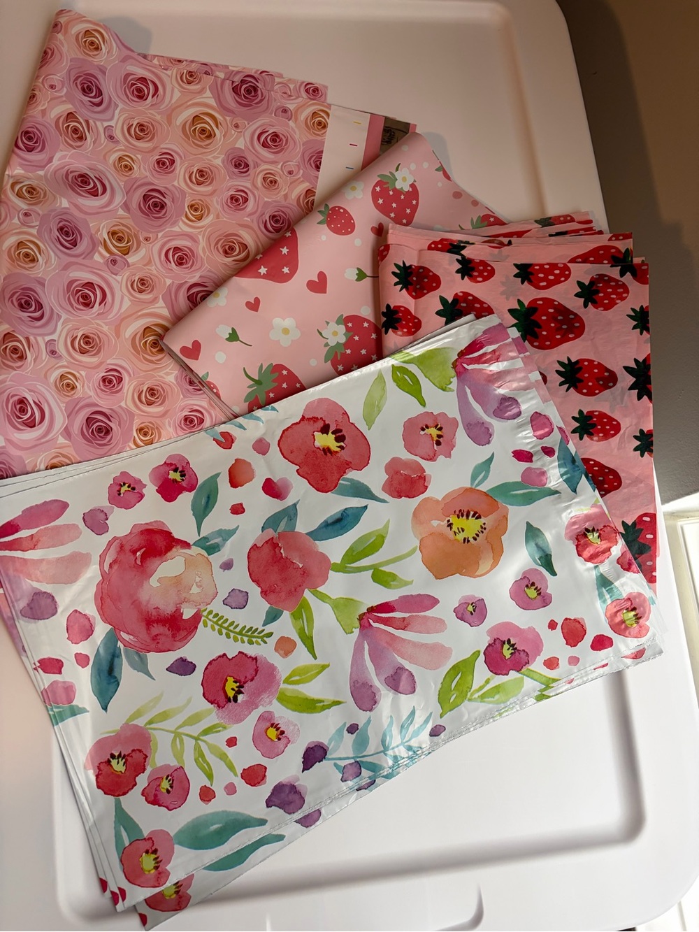 Poly Mailers (15) Assorted Floral & Strawberry print w/ Strawberry tissue paper